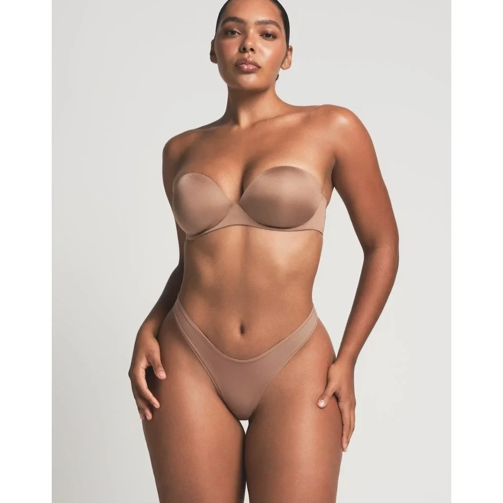 Skims Ultimate Push Up Strapless Bra BA-BAN-3208 Sienna 32D